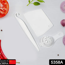 Essential 3-piece silicone baking brush set for all your culinary needs.