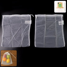 Lightweight breathable mesh bag perfect for storing fresh fruits and vegetables