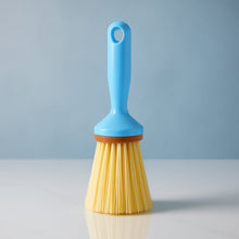 Short handle plastic cleaning brush with sturdy bristles