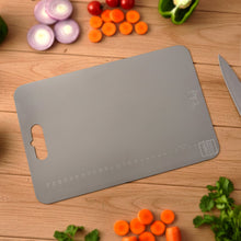 Heavy duty food prep board
