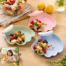 Cute plastic serving dish for kids dining