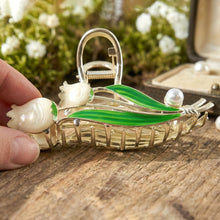 Daily wear floral hair claw clip with smooth edges and strong grip