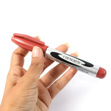 Bold ink flow from maroon permanent marker pen tip
