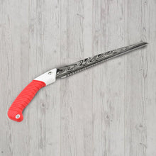 Detail view of the durable high carbon steel Hand Pruning Saw blade.