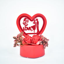 Romantic couple heart-shaped decorative showpiece for gifting