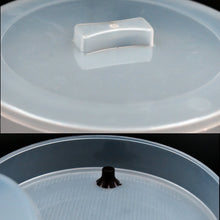 Compact two-layer sprout maker for home kitchen use