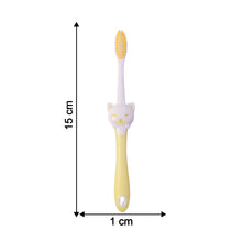 Kids toothbrush with soft bristles and fan toy detail
