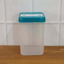 Closeup of smart seal lid on food storage container