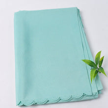 Rectangular reusable table cloth for outdoor picnic and dining