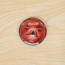 Footwear polish brown cream for a polished look