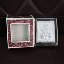 Another angle showing silver-plated Lord Ganesha photo frame details