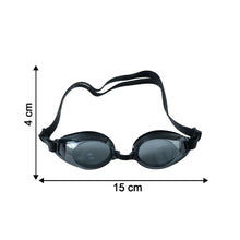Black swimming goggles with clear lenses and an adjustable strap are shown with dimensions on a white background.
