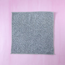 Microfiber cloth edges detail