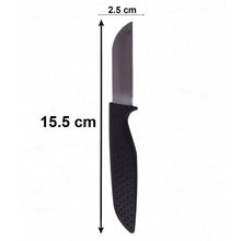 Close-up of sharp stainless steel blades in the 12-piece set