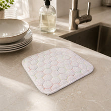 Clean and effective scrub pad for kitchen utensils