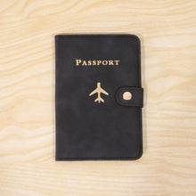 Travel document holder ideal for daily use