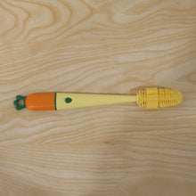 Daily use bottle cleaning brush with silicone bristles