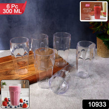Transparent smoothie glass set packed neatly for home or cafe use