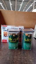 2-piece kitchen food storage container set with easy-to-use airtight clip lids