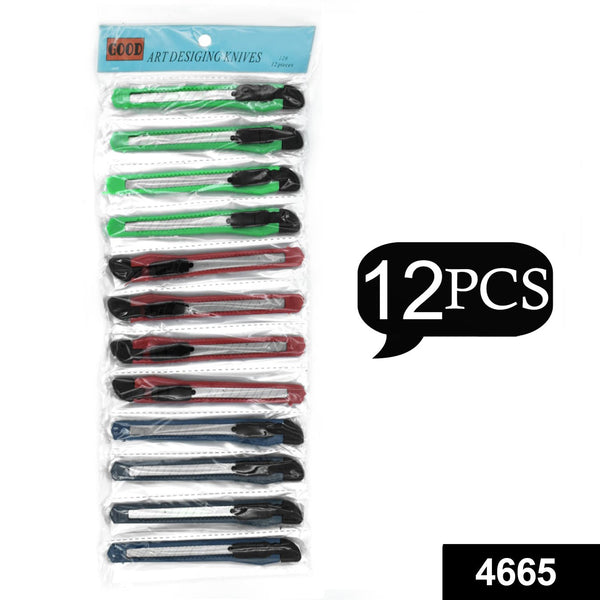 A clear plastic package containing twelve utility knives in red, blue, and green.