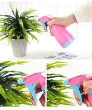 Adjustable nozzle on the plant mister bottle creates a fine mist for delicate plants.