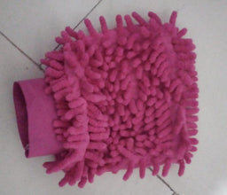 Assorted mixed color microfiber hand duster for a sparkling clean.