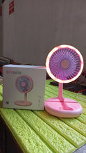 Packaging of the portable fan, indicating its brand and key features.