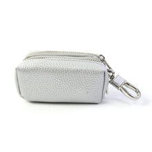 Key organizer pouch featuring smooth zipper and sturdy clip