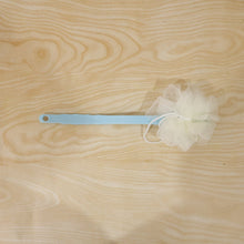 Efficient back scrubber brush for bathing