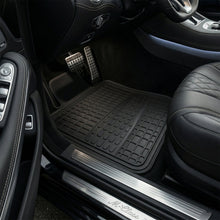 Easy-to-clean waterproof rubber floor mats for cars and SUVs