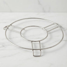 Metal cooking stand ideal for supporting pressure cookers securely