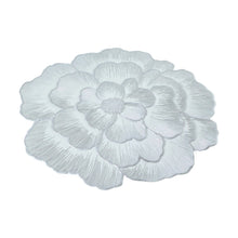 Round flower-shaped PVC placemat suitable for kitchen and dining