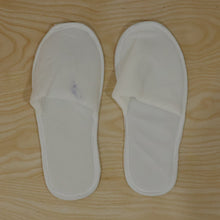 Soft Closed Toe Slippers for Hotel Spa Guest and Home White 28 x 11 cm (1 Pair) view 9