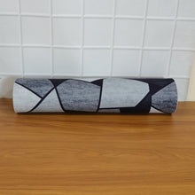 Durable geometric design floor mat for indoor & outdoor use