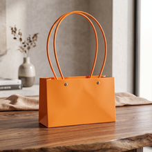 Flower bag suitable for bouquet use