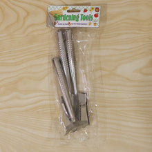 3 piece stainless steel garden set for everyday gardening tasks