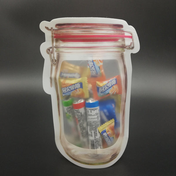 Plastic food storage jar with airtight seal and zipper, 500ml capacity.