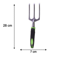 Sturdy 3 prong hand fork for beds, pots and vegetable patches