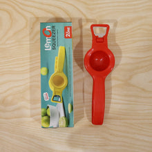Person actively using the 2-in-1 lemon squeezer to juice a lemon.