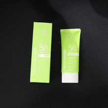Lifestyle image of Niacinamide Sunscreen SPF 50 PA+++ applying to skin