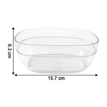 Transparent serving bowl displaying versatility in kitchen use
