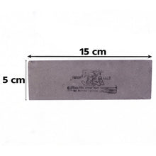 Top-down view of a gray rectangular sharpening stone with text and logo, overlaid with 15 cm and 5 cm dimensions.
