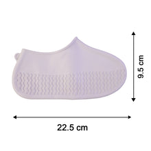 Size guide for small white waterproof silicone rain shoe cover.