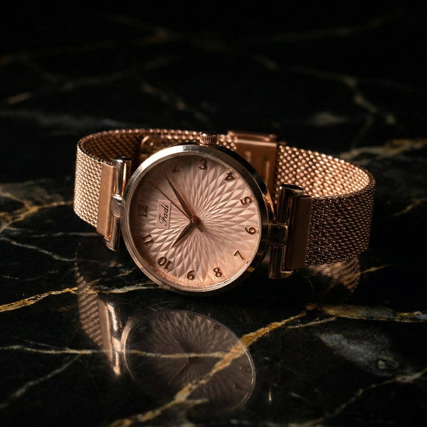 rose gold analog wrist watch for men & women
