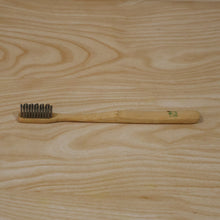 Soft Bamboo Toothbrush, Biodegradable Wooden Toothbrush with Soft Bristles (1 Pc)
