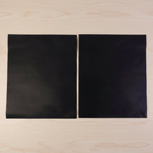 Easy-to-clean silicone baking sheet liners for oven baking