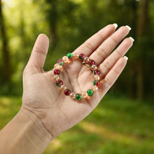 Multicolor elastic bracelet showcasing high-shine beads