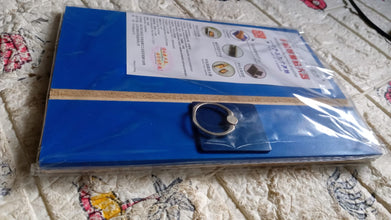 Detail view of the 6868 phone screen magnifier with product branding.