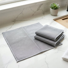 Towel countertop cleaning use