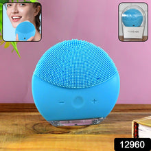 Close-up of gentle silicone bristles on facial cleansing brush